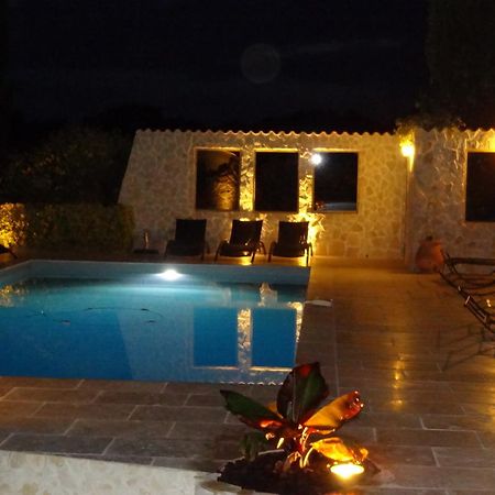 La Bastide De Font Clarette Bed & Breakfast Six-Fours-les-Plages Exterior photo