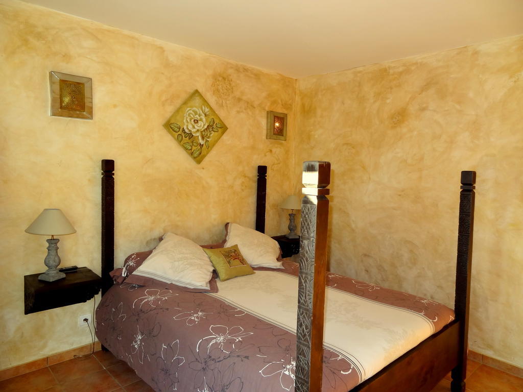 La Bastide De Font Clarette Bed & Breakfast Six-Fours-les-Plages Room photo